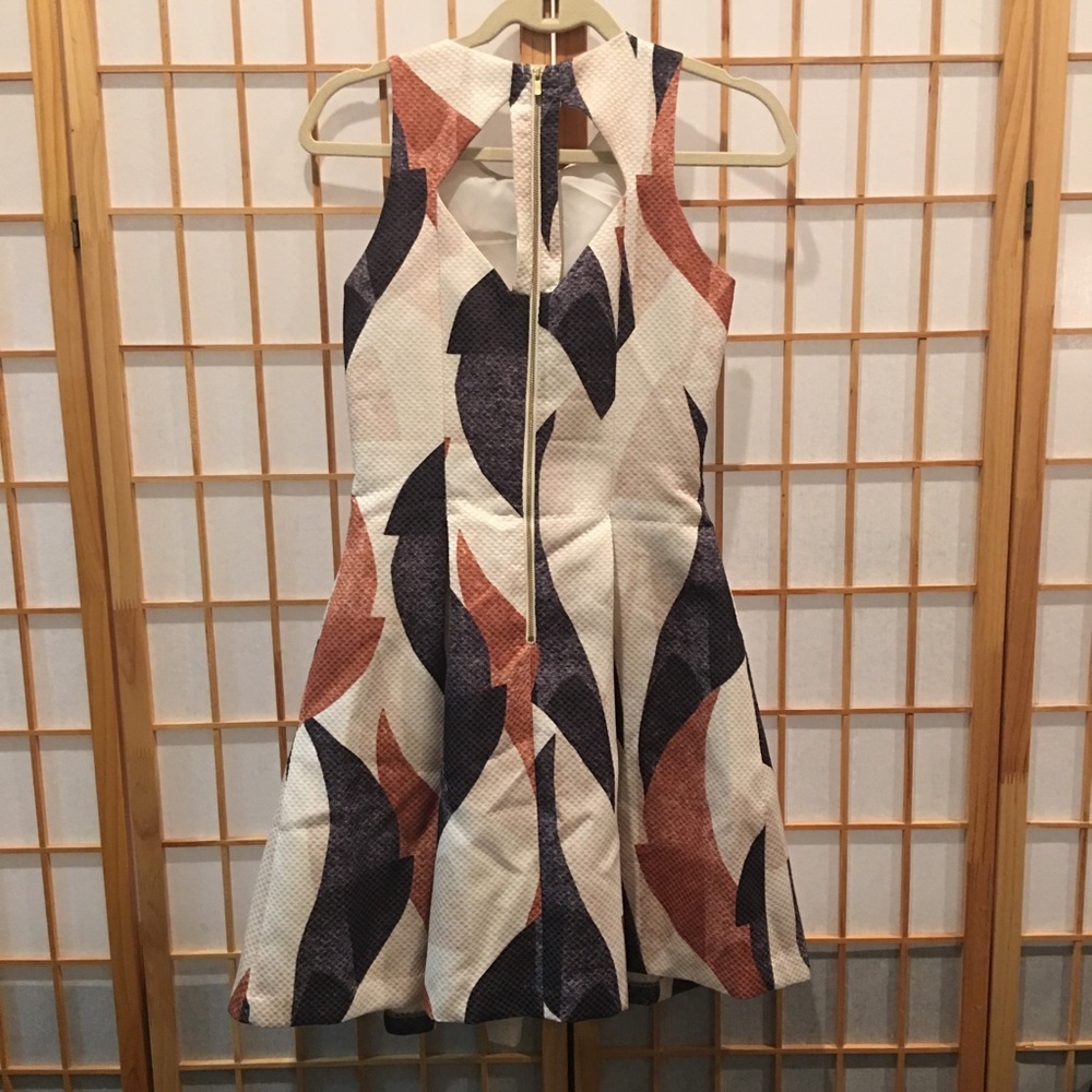 H&M pattern dress - Picture 3 of 6